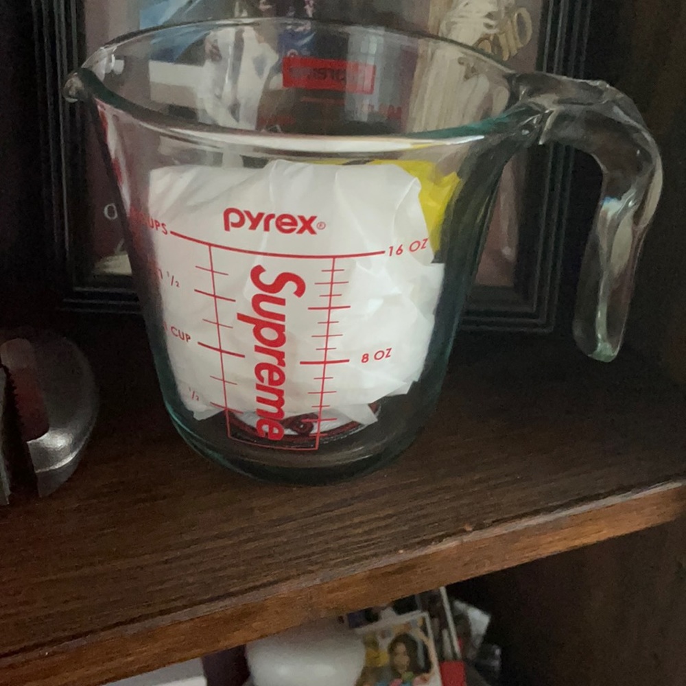 Supreme Pyrex measure cup